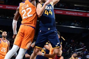 九游娱乐下载菲尼克斯太阳训练开放日，赛后伤情更新引欢呼，全明星赛在即，资深球员宣示担当的简单介绍