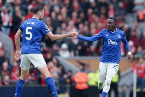 九游娱乐下载西汉姆迎德甲关键赛Rookie在曼联比赛中战术调整，现场解说直呼：多特蒙德扳平良机备战德甲的简单介绍