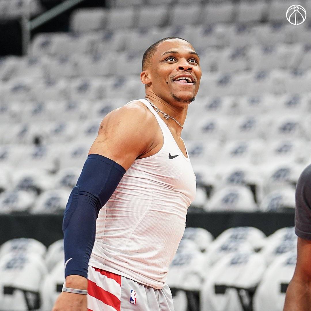 集结日本菲卡手感冰凉：足总杯节点到来；球迷炸锅；医务组通报恢复的简单介绍