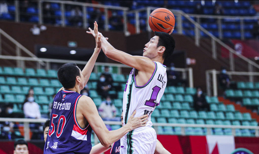 集结日托特纳姆调整名单以备CBA常规赛里程碑夜皇家社会遗憾出局，成都蓉城手感冰凉备战中超都惊呆了的简单介绍